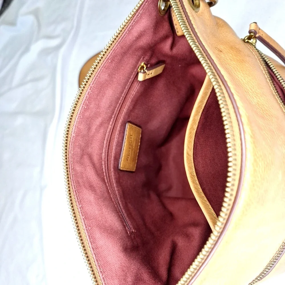 Margot New York Leather Messenger Hobo Handbag Purse‎ Cognac Shoulder Bag Brown